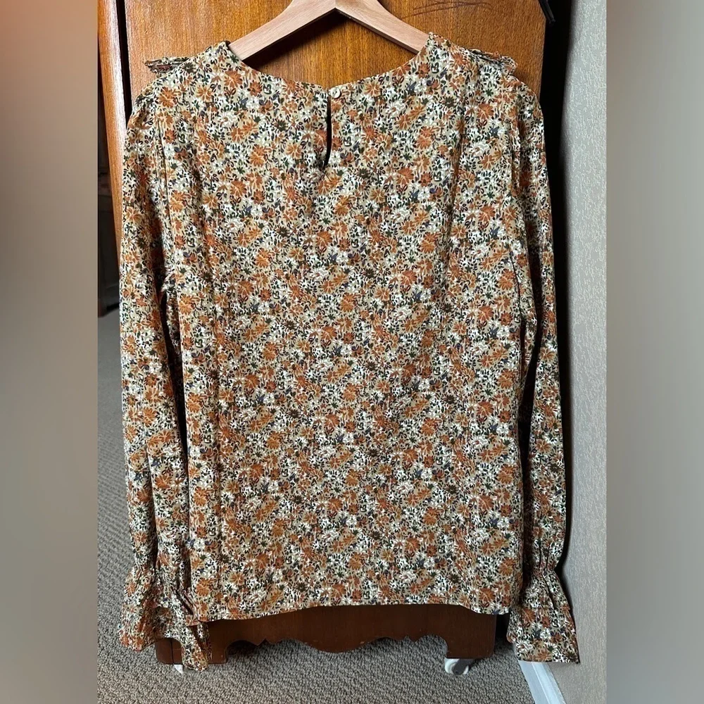 Molly Bracken excellent used